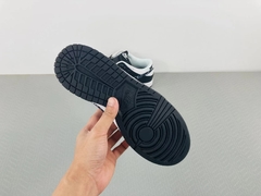 Imagem do Dunk Low "Black Paisley"