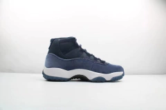 Air Jordan 11 Velvet "Midnight Navy" on internet