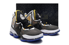 Imagem do NIKE LEBRON 19