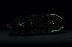 Nike Air VaporMax EVO “Redstone”
