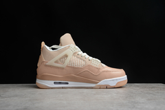 Air Jordan 4 Retro 'Shimmer' na internet