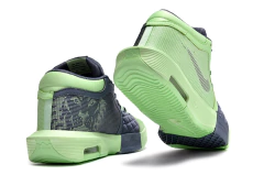 Lebron Witness 8 - loja online