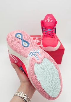 Imagem do KYRIE 8 INFINITY "SIREN RED"