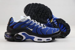 AIR MAX PLUS na internet