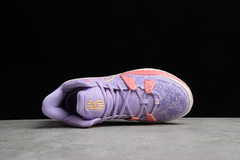 Nike Kyrie 7 "Daughters" na internet