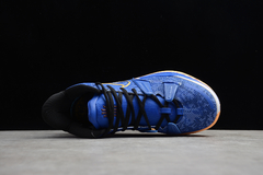 NIKE KYRIE 7 " Sisterhood " na internet
