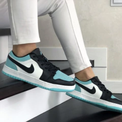 NIKE AIR JORDAN 1 RETRO LOW EMERALD TOE