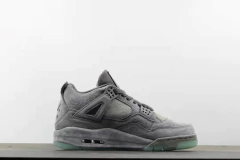 Air Jordan 4 'X Kaws' on internet