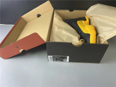 Imagem do Air Jordan 12 "University Gold"