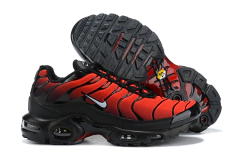 AIR MAX PLUS na internet