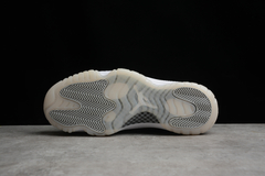 Imagem do Air Jordan 11 'Silver Eyelets'
