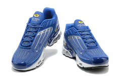 Image of AIR MAX PLUS 3
