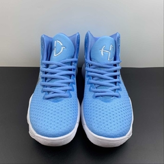 HYPERDUNK 2017 "BLUE" na internet