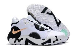 PG6 “White Black“ na internet