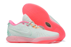 Lebron 21 "Pink" na internet