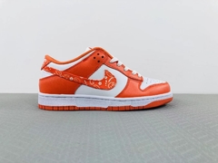 dunk low "Paisley Pack Orange" na internet