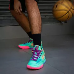 Kyrie 4 Low "Keep Sue Fresh"
