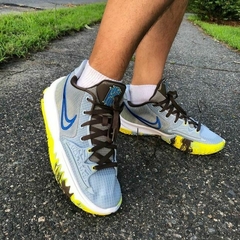 Kyrie 4 Low "Light Armory Blue"