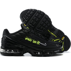 AIR MAX PLUS 3
