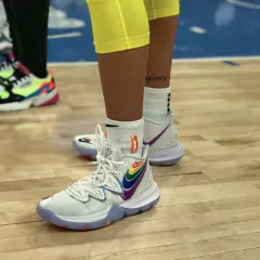 Kyrie 5 "Betrue"
