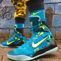 Kobe 9 Elite "Blue Volt"