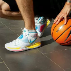 KYRIE 6 "NEON GRAFFITI"