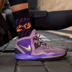 Kyrie 8 Infinity 'Purple Gold'