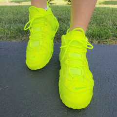 NIKE AIR MORE UPTEMPO