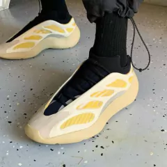 Yeezy Boost 700 V3 'Safflower'