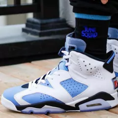 Air Jordan 6 'University Blue'