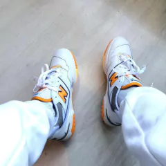 NB 550 'Vibrant Orange'