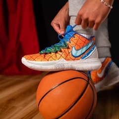 KYRIE 5 X SPONGEBOB SQUAREPANTS "PINEAPPLE HOUSE"