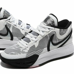 Kyrie 9