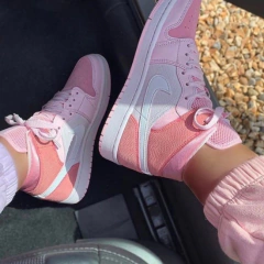 AIR JORDAN 1 MID 'DIGITAL PINK'