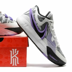 Kyrie 9 “White Purple"