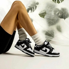 DUNK LOW 'BLACK WHITE'