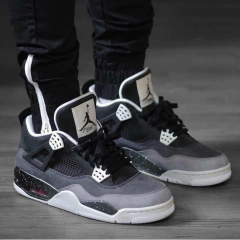NIKE AIR JORDAN IV RETRO