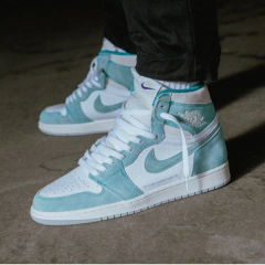 AIR JORDAN 1 RETRO HIGH OG ' TURBO GREEN '