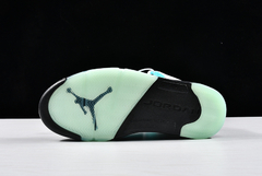 Imagem do Air Jordan 5 Retro 'Island Green'