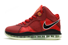LEBRON 8 "Empire Jade" na internet