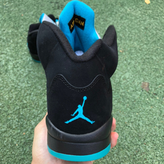 Imagem do Air Jordan 5 Retro "Aqua"