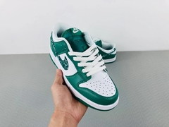 Dunk Low "Paisley Pack Green" - Outlet Imports Shoes