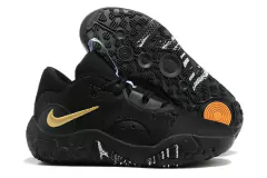 NIKE PG 6 "BLACK METALLIC GOLD" na internet