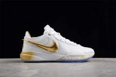 LeBron 20 "The Moment" - Outlet Imports Shoes