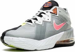 Lebron 18 "Bugs x Marvin" - Outlet Imports Shoes