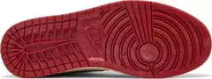 Imagem do Air Jordan 1 Retro High OG 'Chicago Lost & Found'