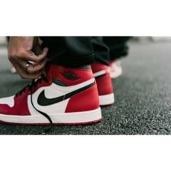 Air Jordan 1 Retro High OG 'Chicago Lost & Found'