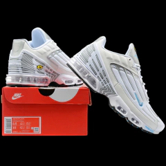 AIR MAX PLUS 3
