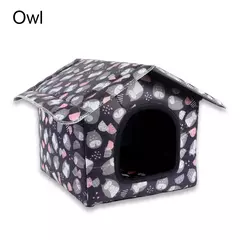 Casinha à prova d'água para pets, decorada com padrões de corujas em tons de preto, cinza e rosa.