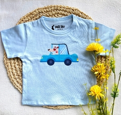 Remera Perrito en auto de algodón - comprar online